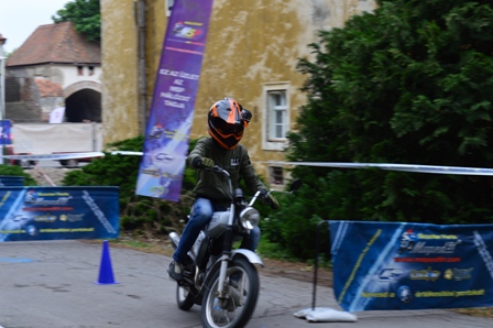 VIII. UNO Simson és Robogó Roadshow