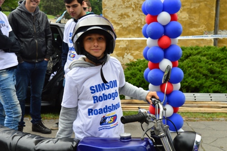 VIII. UNO Simson és Robogó Roadshow