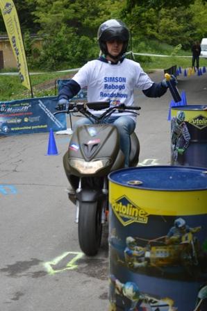 VIII. UNO Simson és Robogó Roadshow